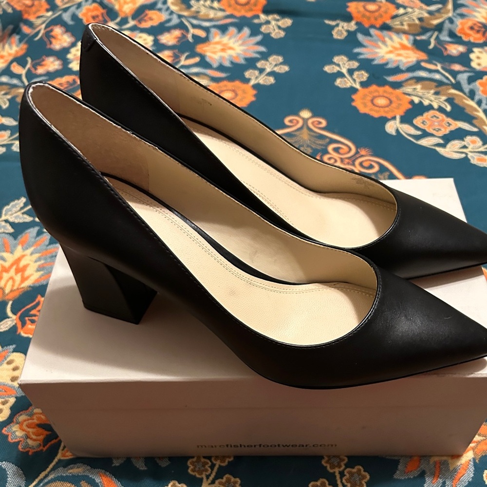 Marc Fisher Zala Shoes Size 9
